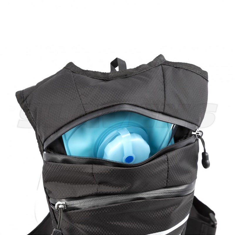 S3 O2Run Hydration Pack - inside hydration pocket