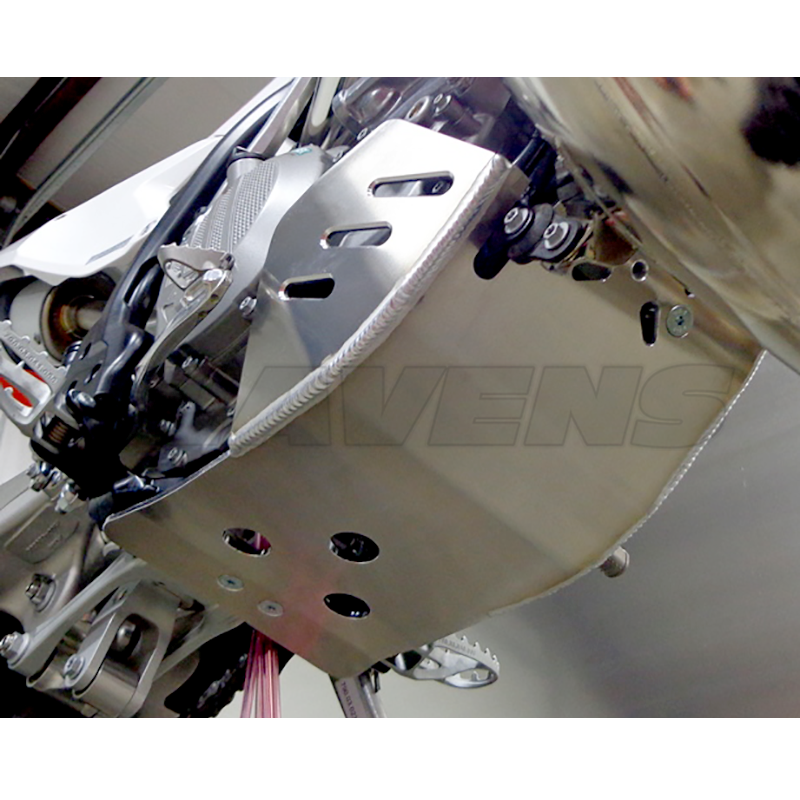 thumbnail image 2 of Flatland Racing Aluminum Skid Plate For Yamaha XT250 (2008-2025) – Silver 2 of 6